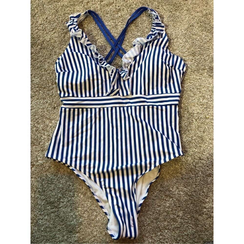 Cupshe Women’s Blue and White Striped Ruffle Cross Strap One Piece Swimsuit Size